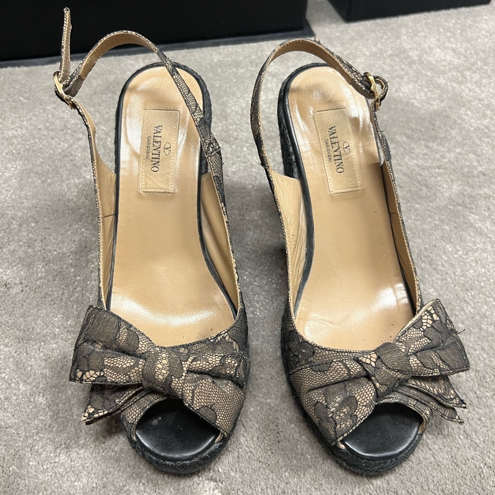 Valentino Lace Bow Wedge